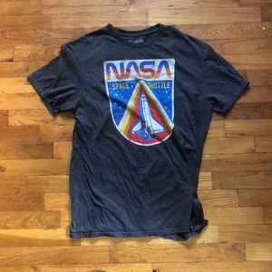 Men’s Large NASA tee